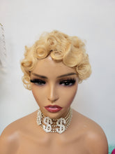 Load image into Gallery viewer, The Marilyn
