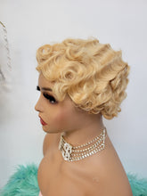 Load image into Gallery viewer, The Marilyn
