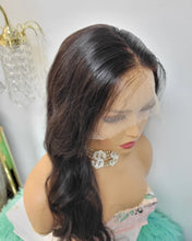 Load image into Gallery viewer, 24" Malaysian Bodywave
